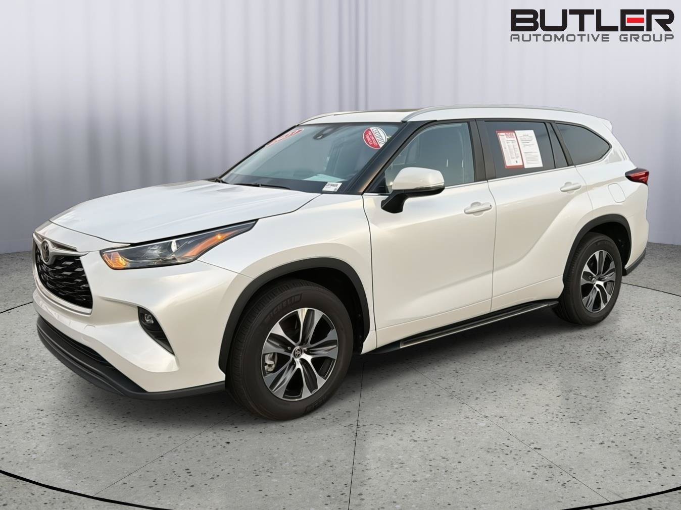 Certified 2023 Toyota Highlander XLE