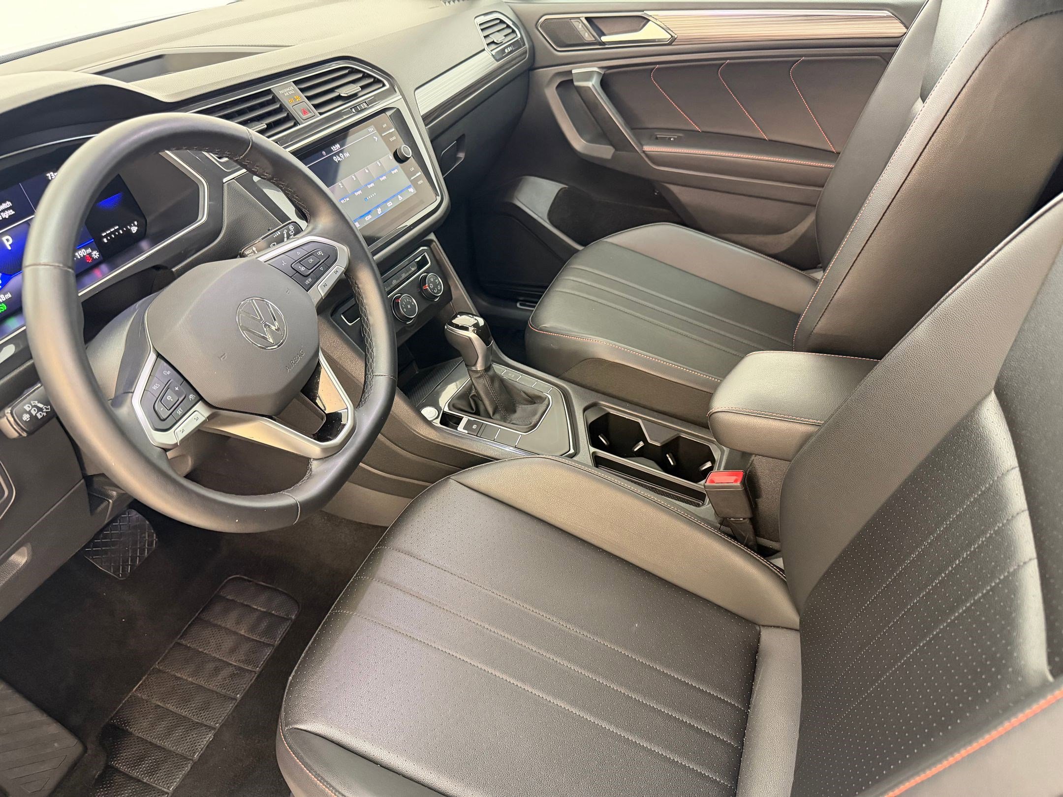 Used 2024 Volkswagen Tiguan Wolfsburg Edition image 4