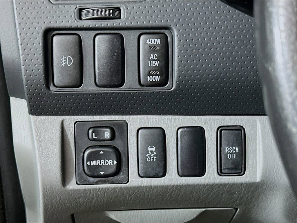 Used 2011 Toyota Tacoma 4x4 Double Cab w/ TRD Sport Pkg image 10