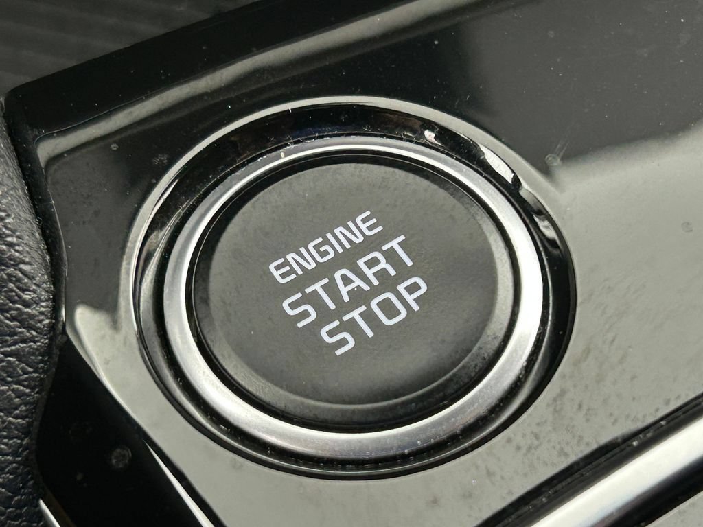 Used 2023 Kia Sportage X-Line AWD/4WD image 26