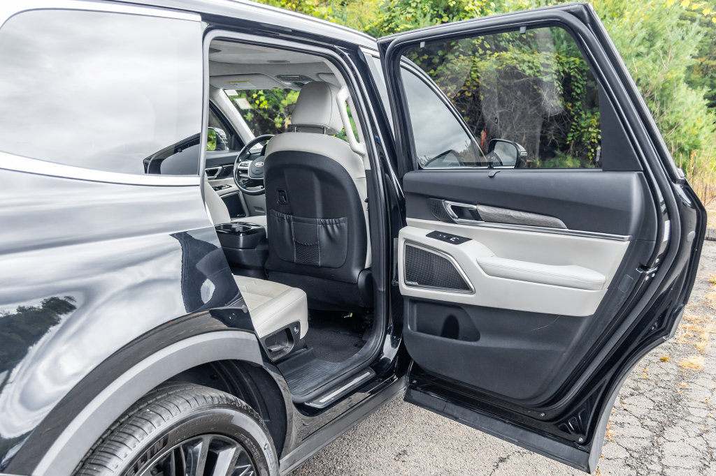 Used 2021 Kia Telluride SX w/ SX Prestige Package AWD/4WD image 20