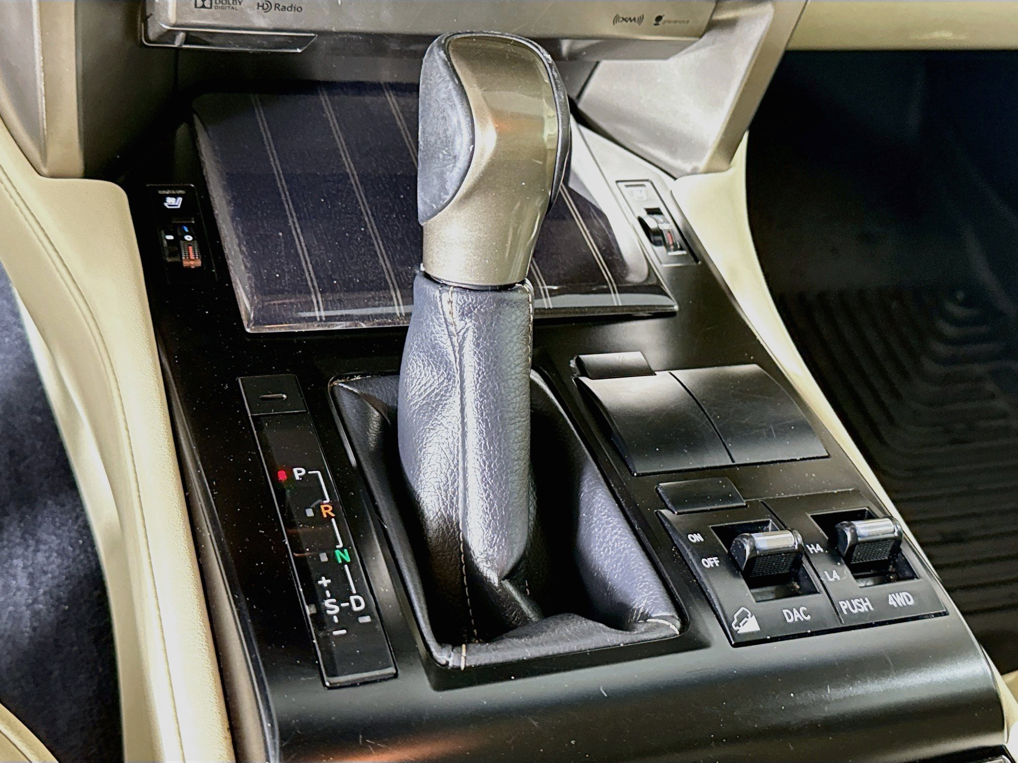 Used 2020 Lexus GX 460 Premium w/ Premium Package AWD/4WD image 20