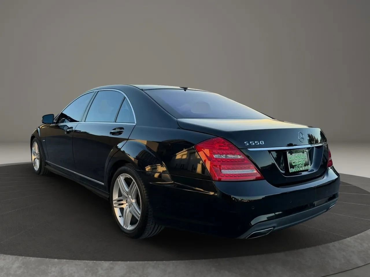 Used 2012 Mercedes-Benz S 550 image 7