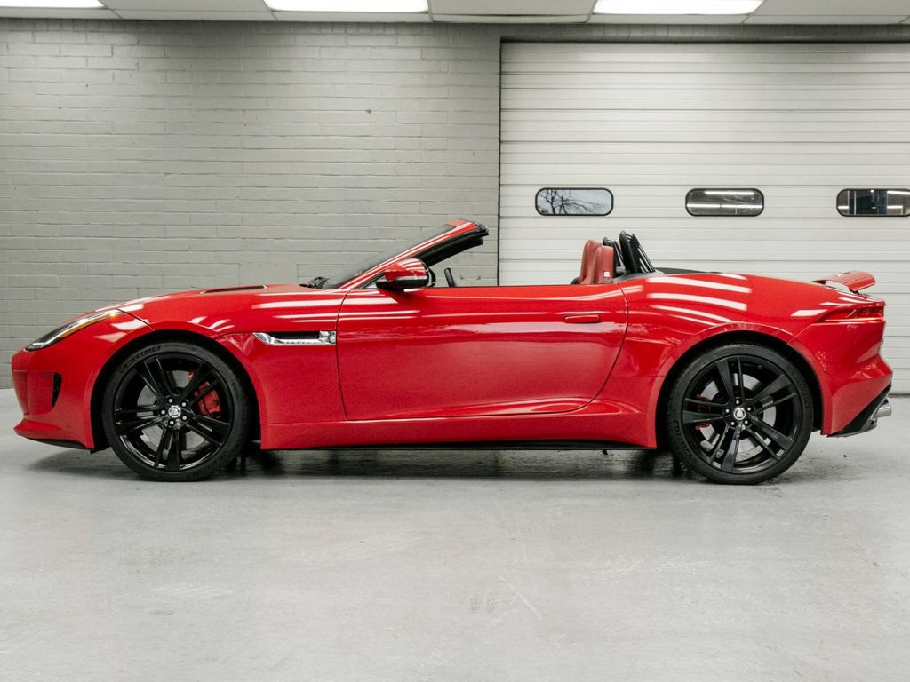 Used 2014 Jaguar F-TYPE S RWD image 4
