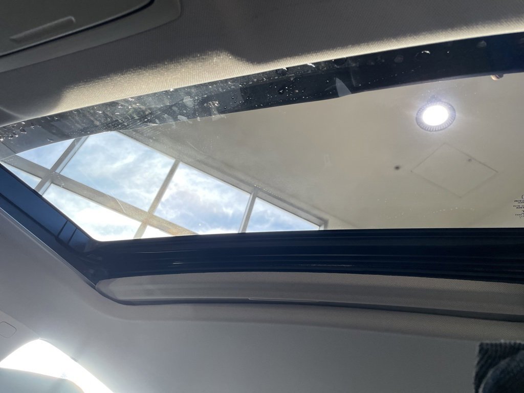 Used 2018 Honda Accord EX image 26