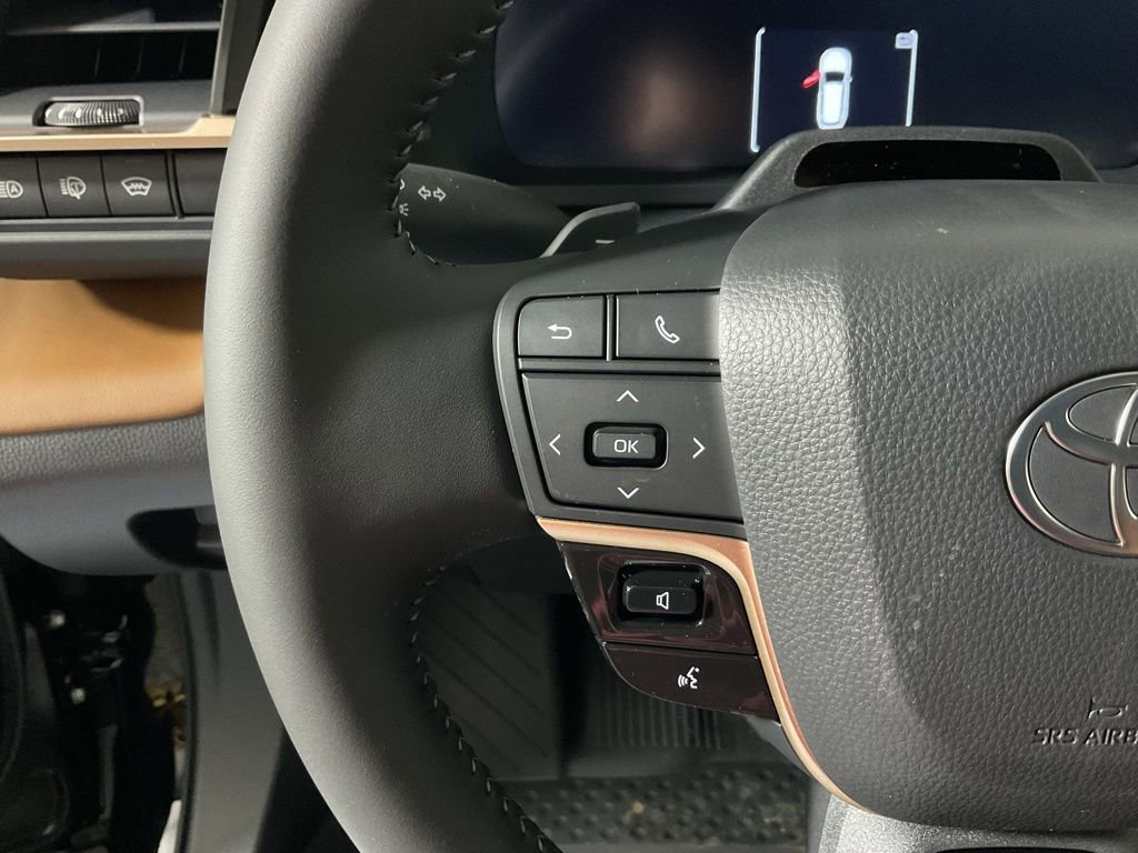 New 2025 Toyota Crown Signia image 26