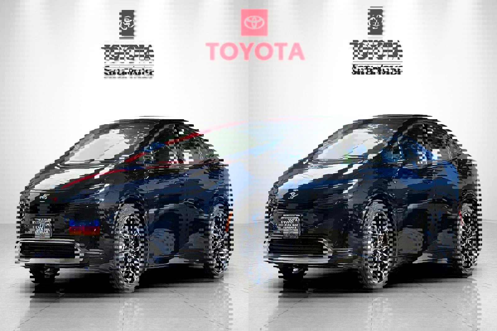 New 2026 Toyota Prius Plug-In Hybrid image 6