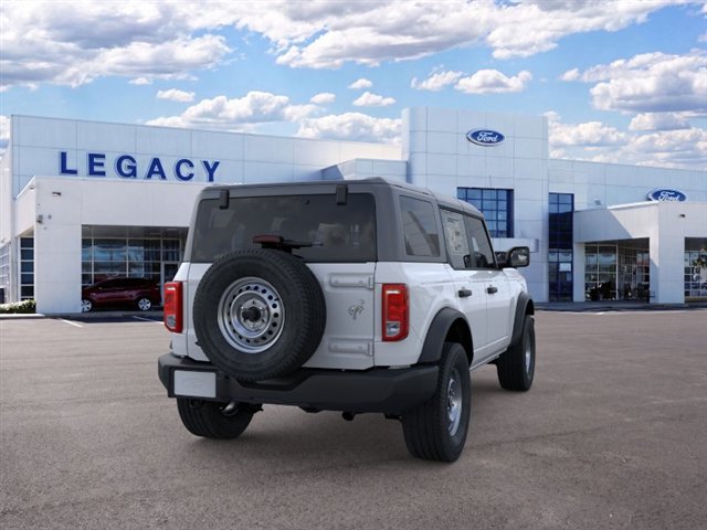 New 2026 Ford Bronco 4-Door AWD/4WD image 8