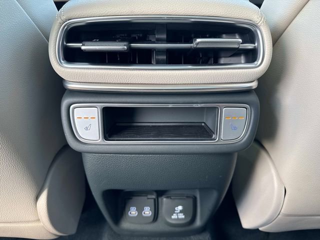 Used 2025 Genesis GV80 3.5T Advanced image 13