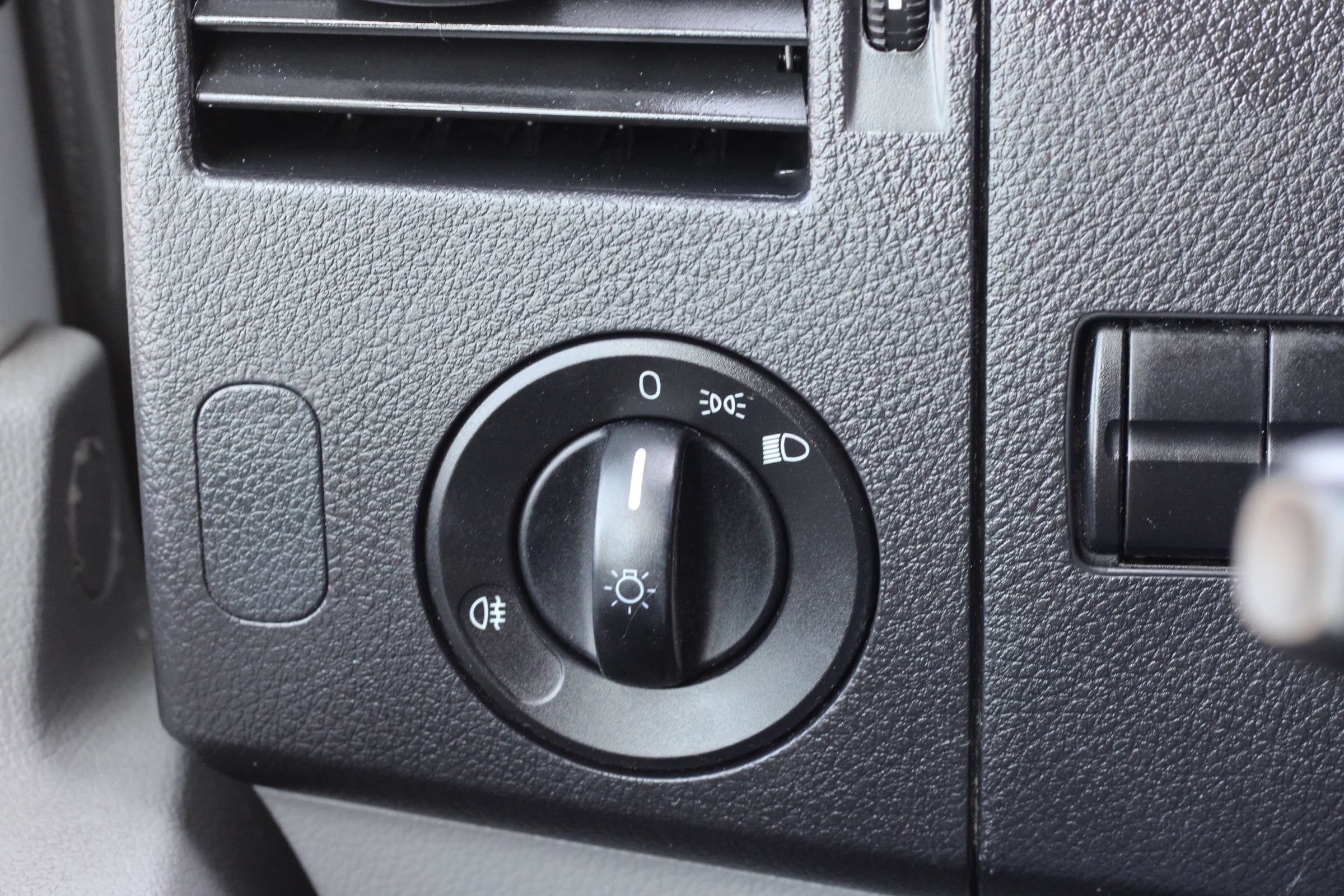 Used 2012 Mercedes-Benz Sprinter 3500 image 14
