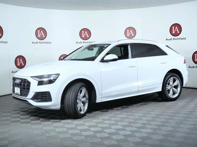 Used 2023 Audi Q8 Premium AWD/4WD image 4