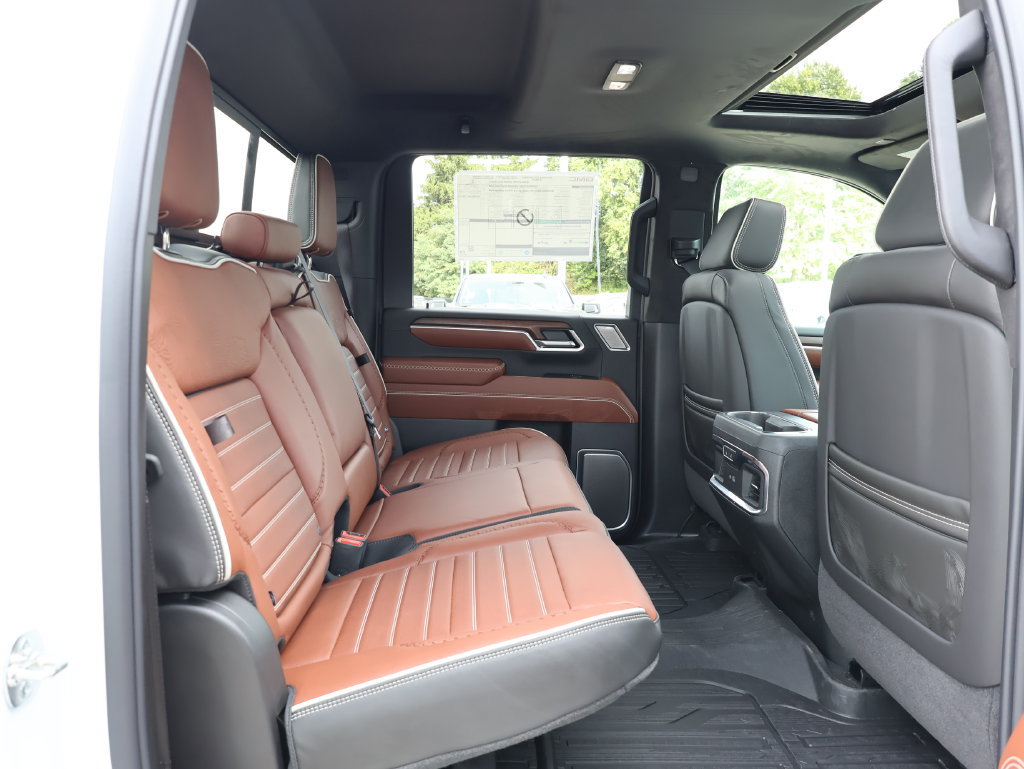 New 2026 GMC Sierra 2500 Denali Ultimate AWD/4WD image 44