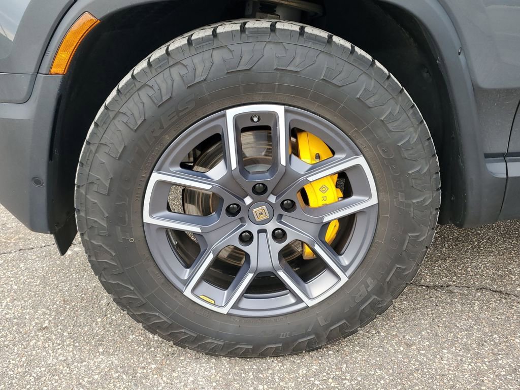 Used 2022 Rivian R1T Launch Edition image 36