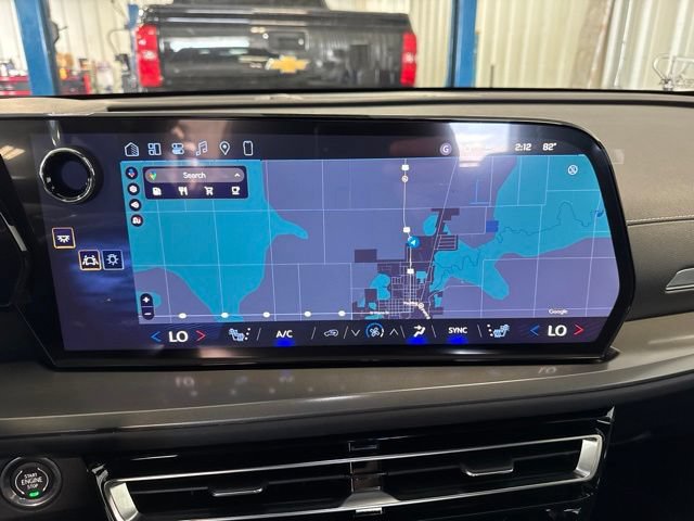 New 2027 Chevrolet Traverse LT w/ Driver Confidence Package AWD/4WD image 3
