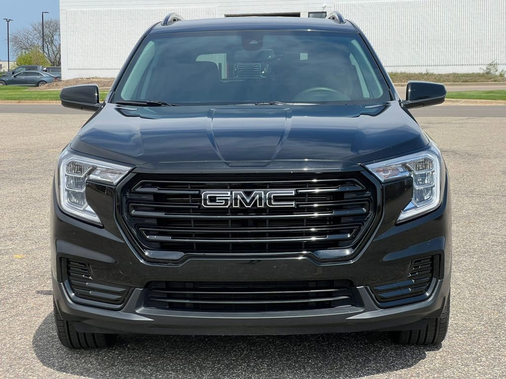 Certified 2023 GMC Terrain SLE w/ Driver Convenience Package AWD/4WD image 43