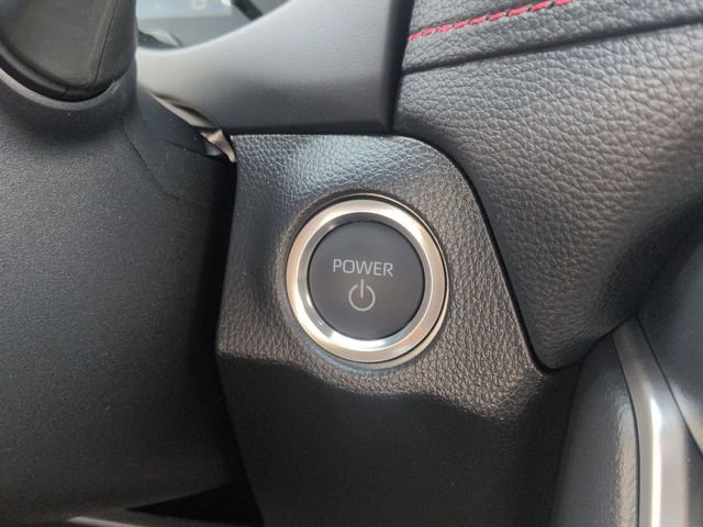 New 2025 Toyota RAV4 SE image 18