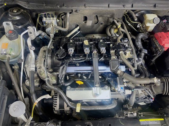 Used 2023 Nissan Kicks SV image 28