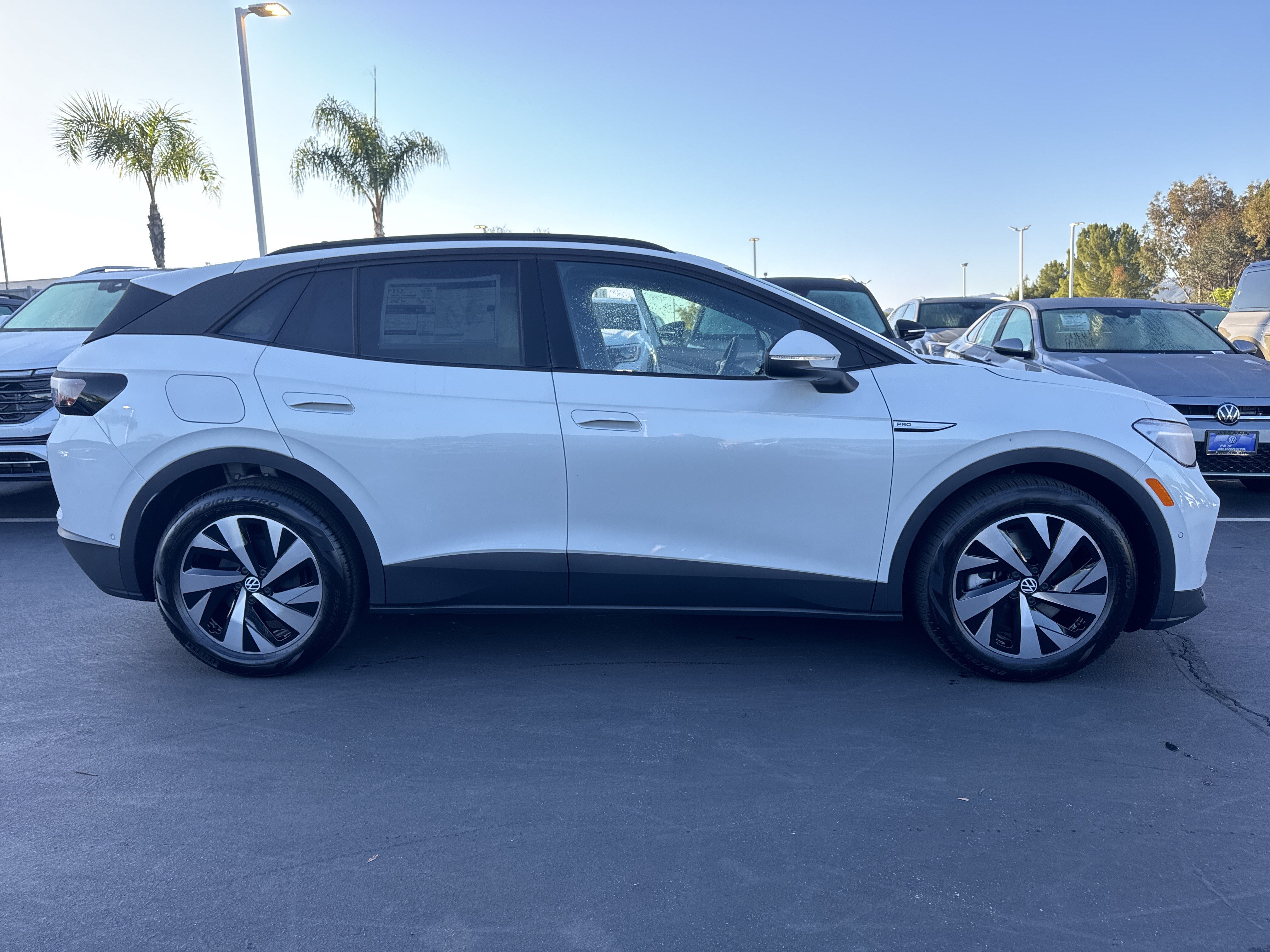 New 2026 Volkswagen ID.4 Pro RWD image 9