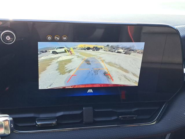 Used 2025 Chevrolet Equinox RS w/ Convenience Package III image 15