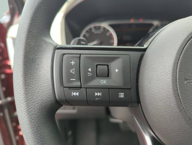 Certified 2023 Nissan Rogue SV FWD image 37