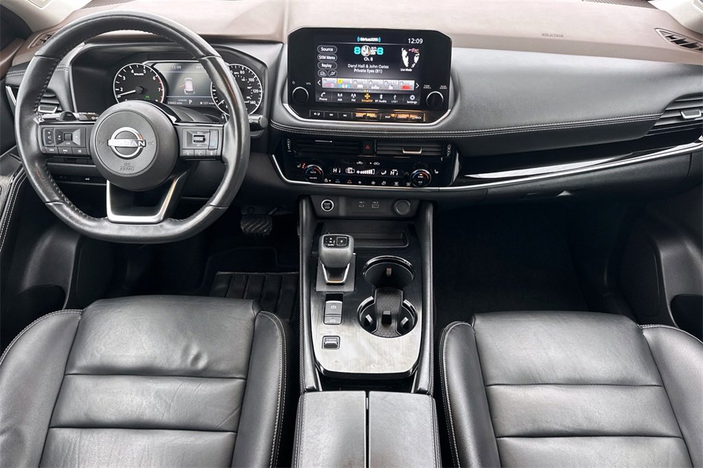 Used 2023 Nissan Rogue SL w/ SL Premium Package image 15