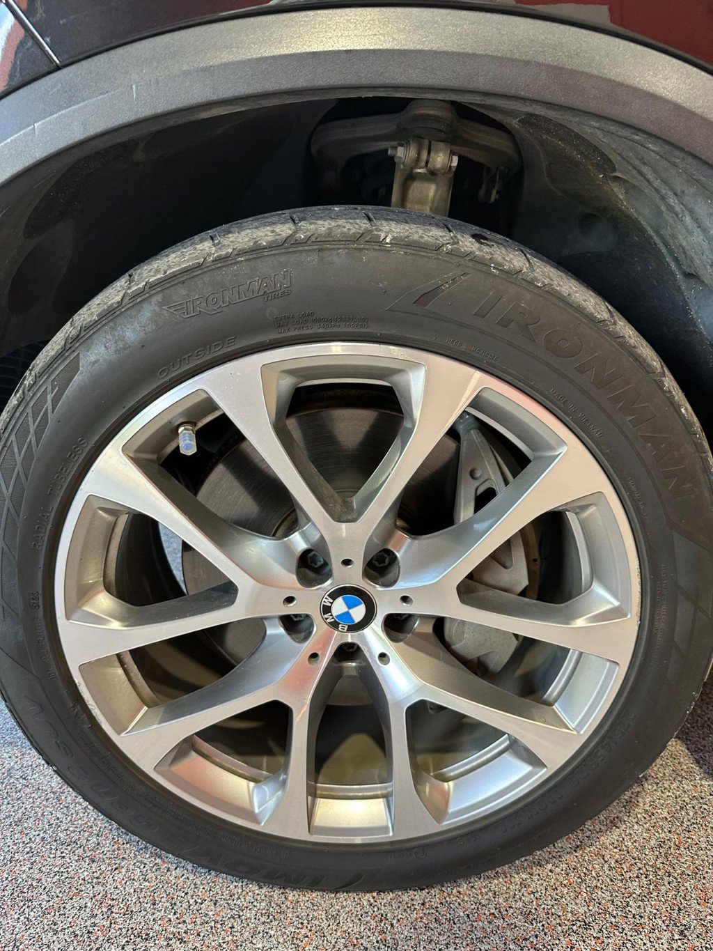 Used 2020 BMW X5 xDrive50i w/ Premium Package AWD/4WD image 12