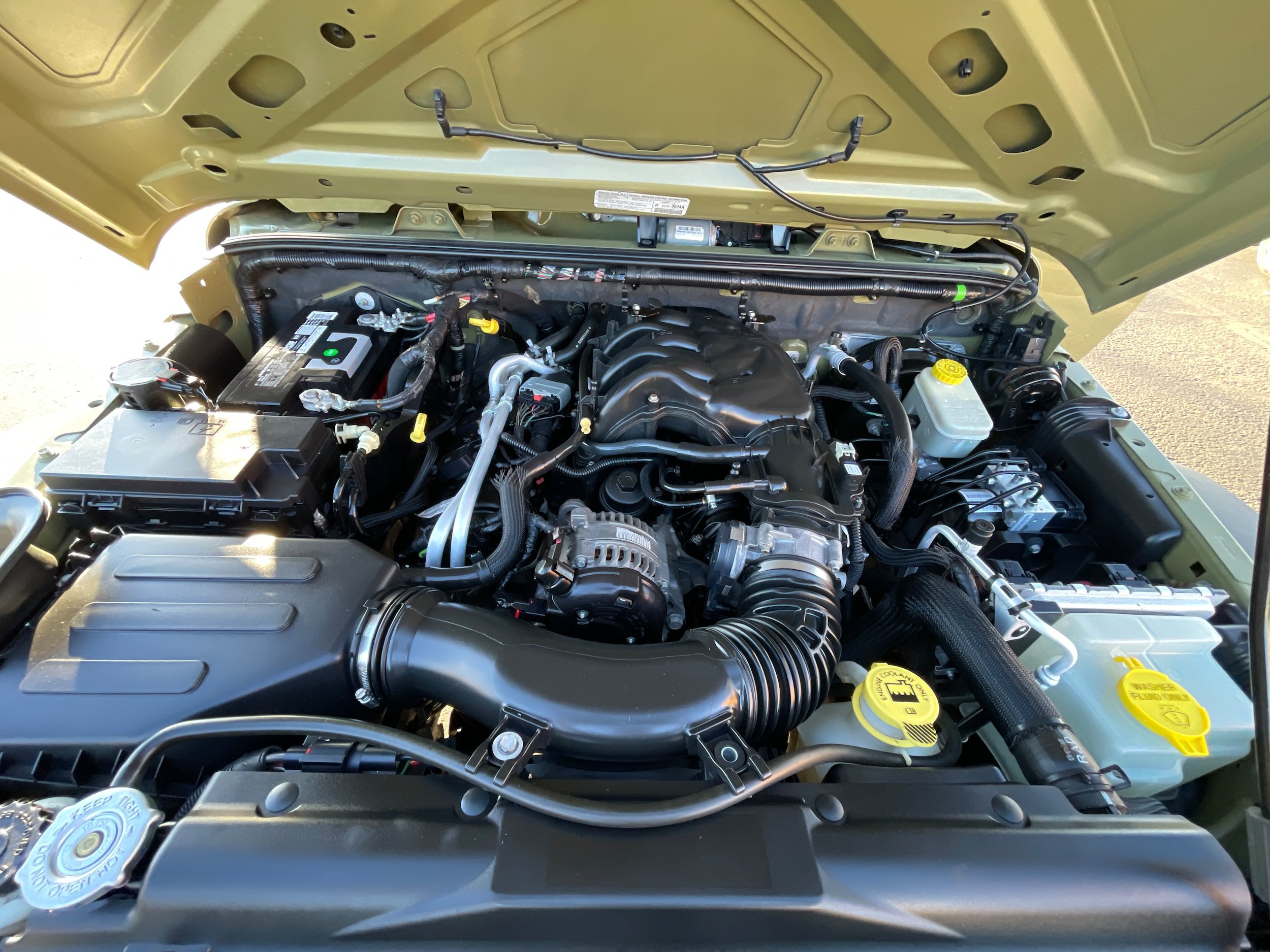 Used 2013 Jeep Wrangler Unlimited Sport w/ Mopar Black Appearance Group AWD/4WD image 20