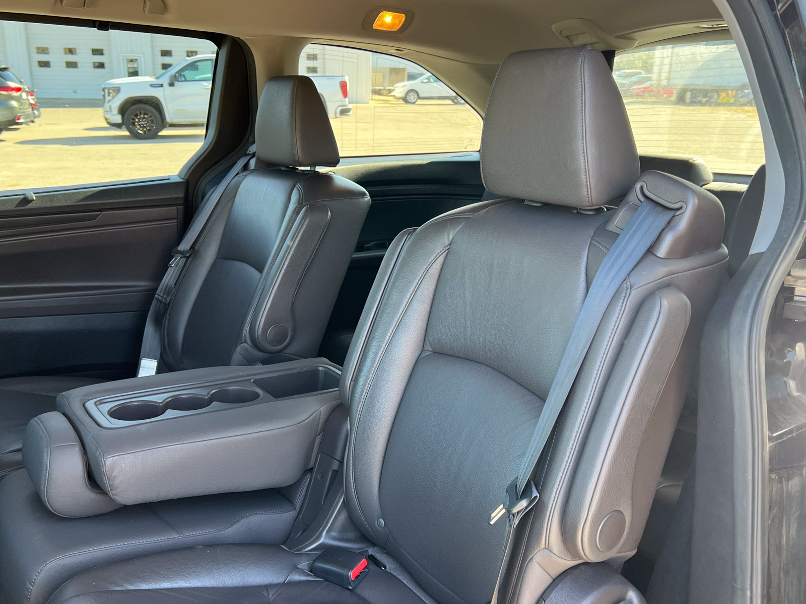 Used 2018 Honda Odyssey EX-L image 4