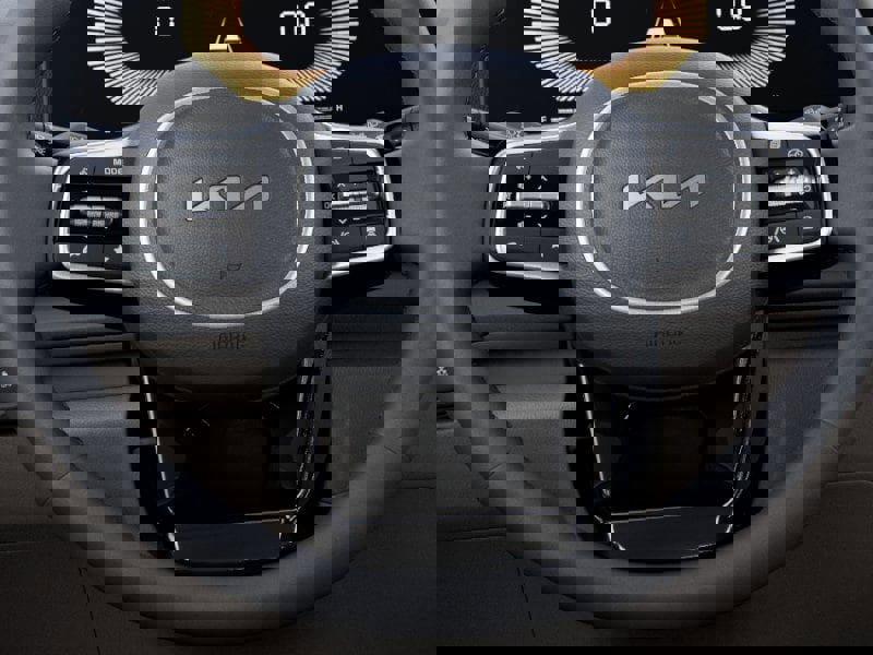 New 2026 Kia Carnival EX image 22