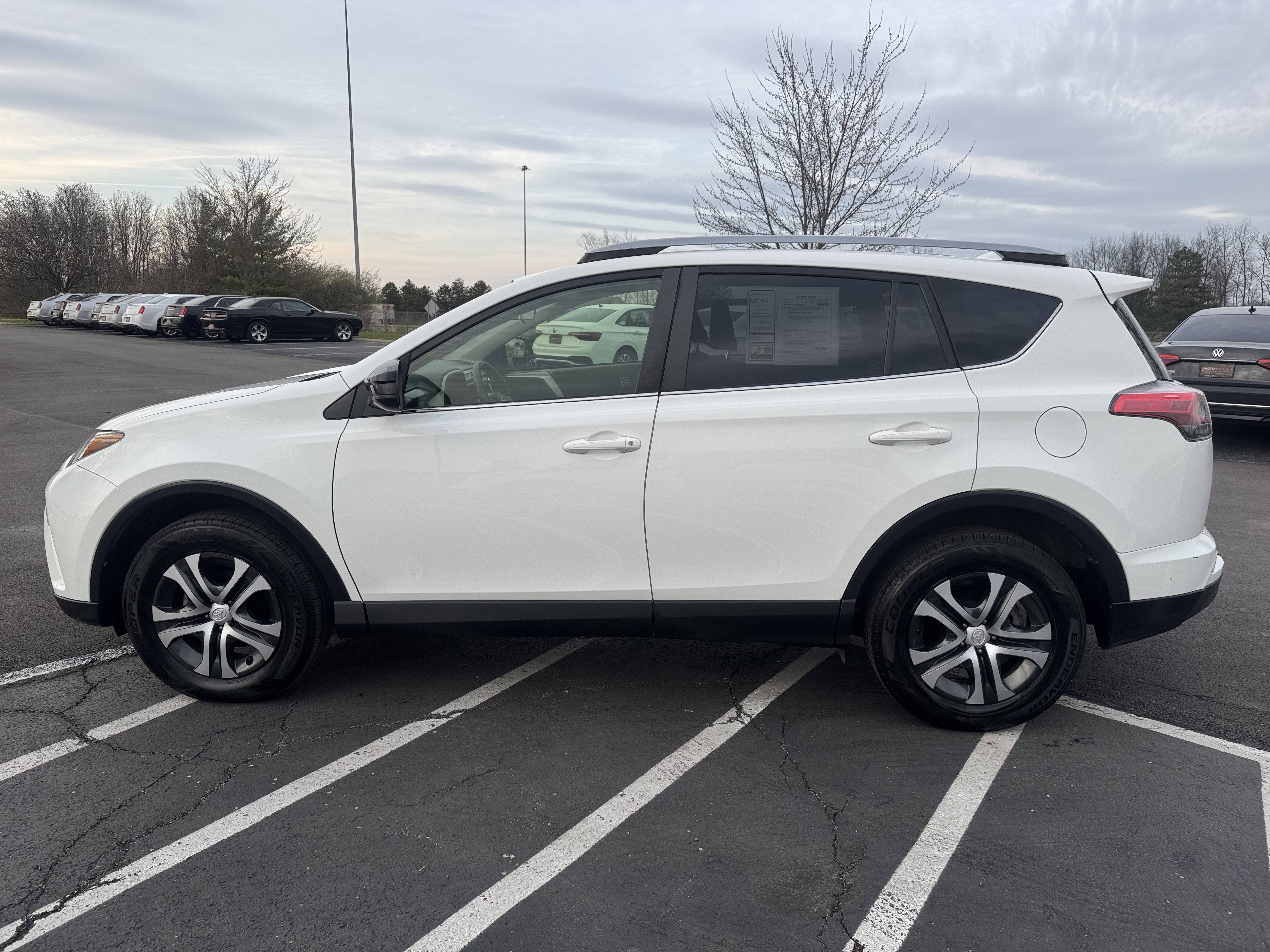 Used 2017 Toyota RAV4 LE w/ Carpet Mat Package image 12