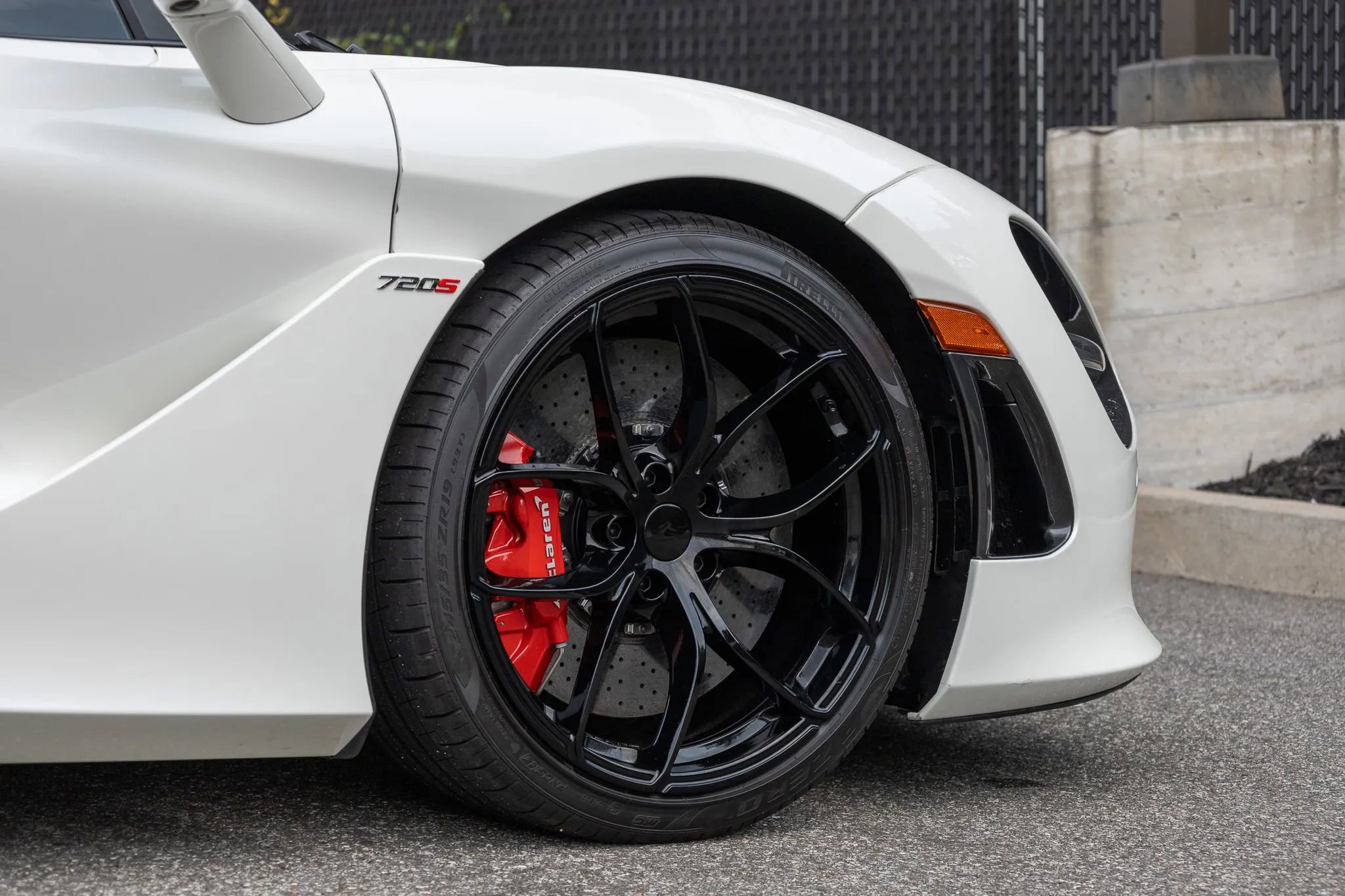 Used 2020 McLaren 720S Luxury image 22