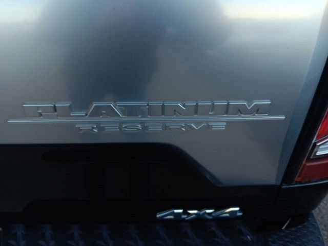 Used 2020 Nissan Titan Platinum Reserve w/ Moonroof Package image 38