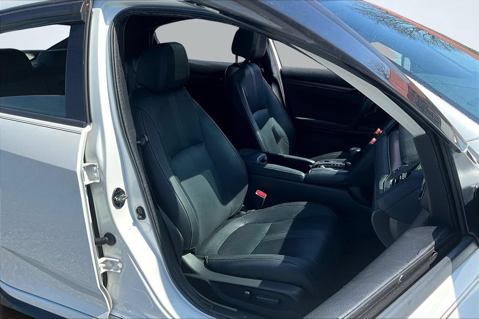 Used 2017 Honda Civic Sport Touring image 32