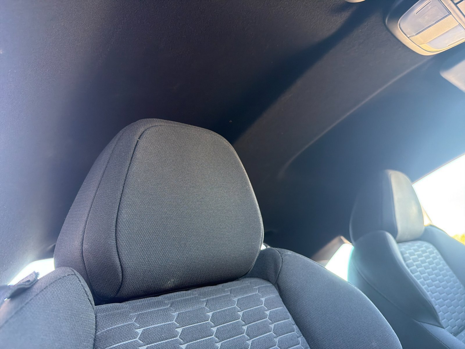 Used 2025 Toyota GR86 w/ ALL Weather Mat Package (TMS) RWD image 18