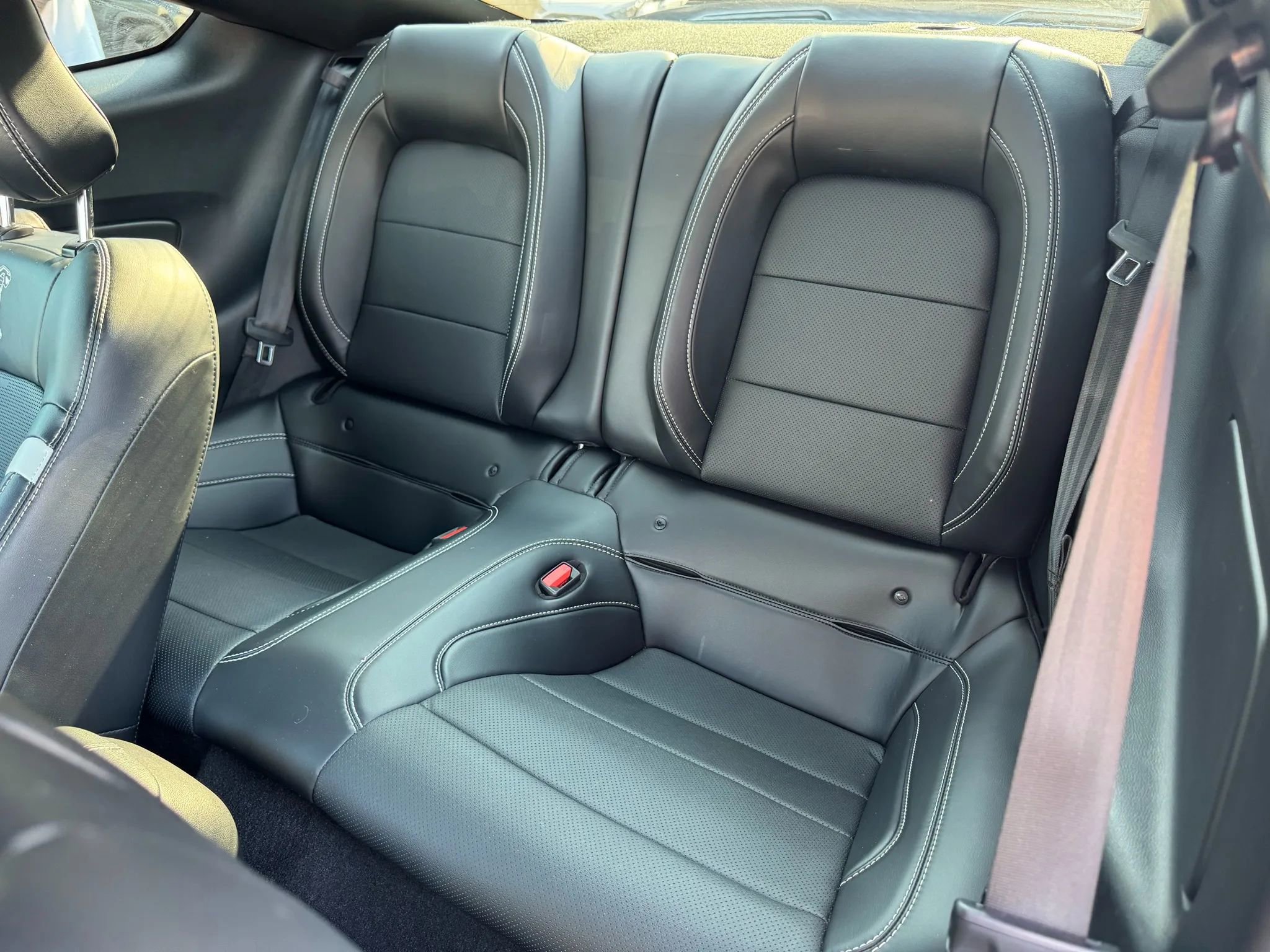 Used 2021 Ford Mustang Shelby GT500 w/ Technology Package image 22