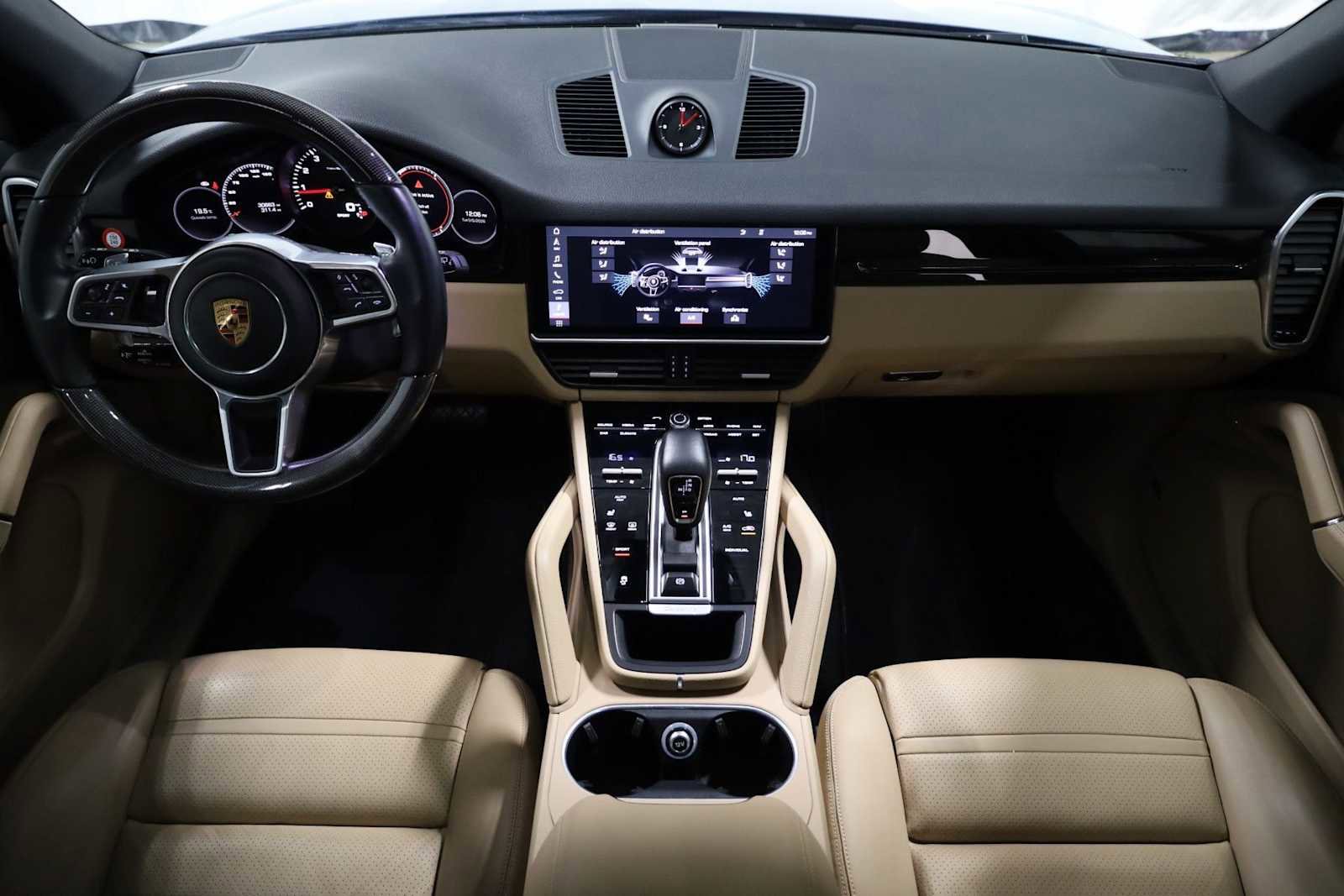 Used 2019 Porsche Cayenne AWD/4WD image 26