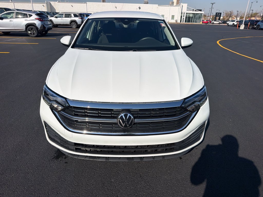 Used 2024 Volkswagen Jetta S FWD image 2