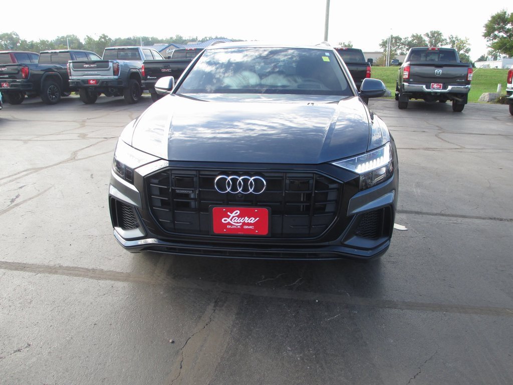 Used 2022 Audi Q8 Prestige image 10
