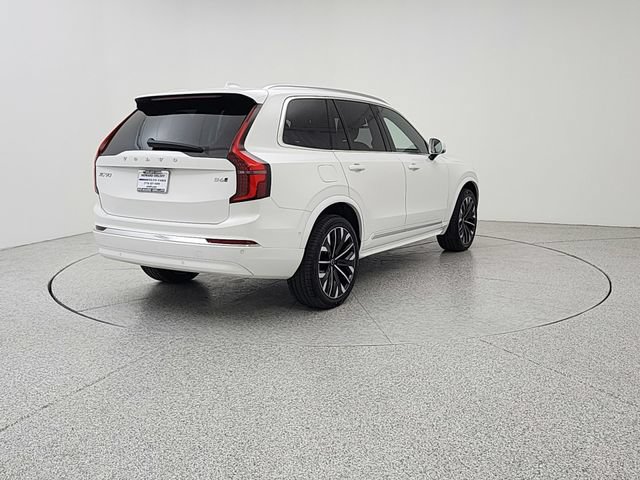 Certified 2025 Volvo XC90 B6 Plus AWD/4WD image 5