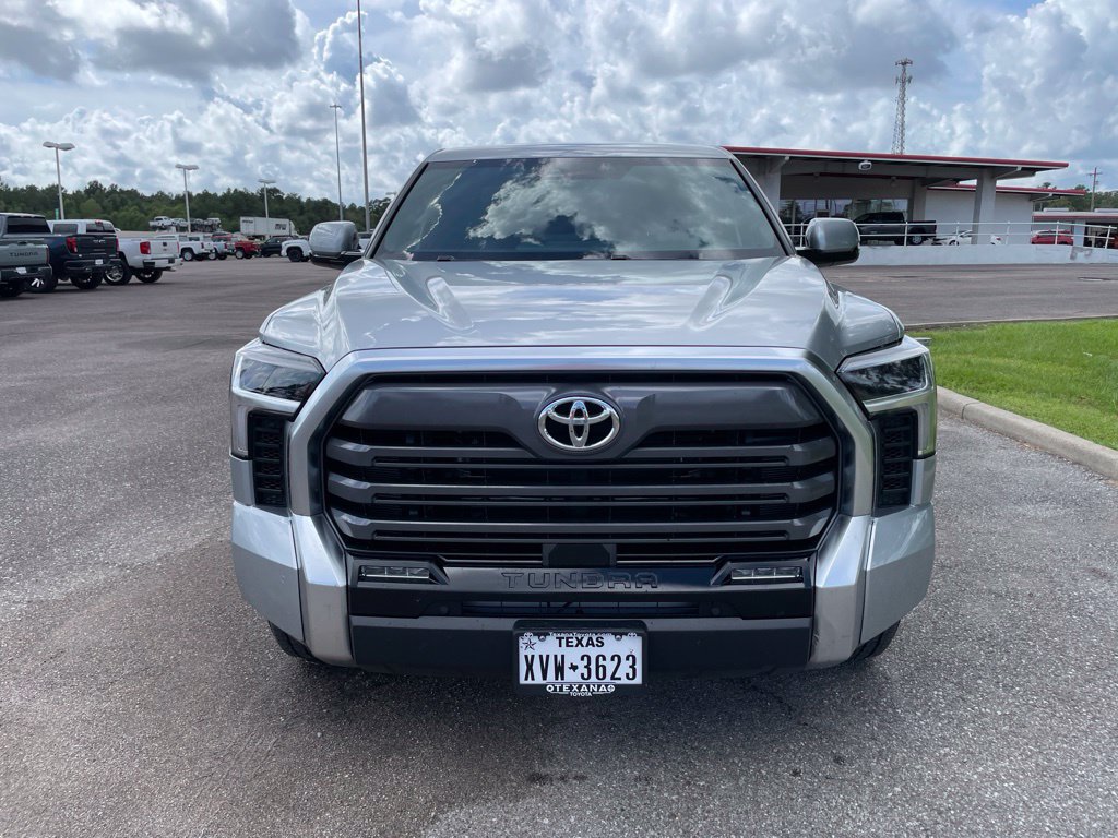 Used 2026 Toyota Tundra Limited w/ Power Package RWD image 2