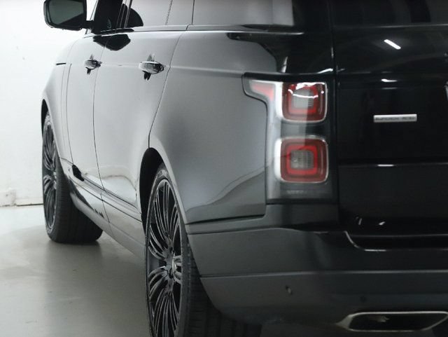 Used 2019 Land Rover Range Rover Long Wheelbase Supercharged AWD/4WD image 6