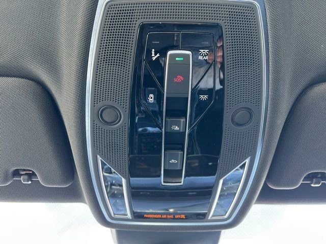 Used 2022 Audi A8 L 3.0T image 35