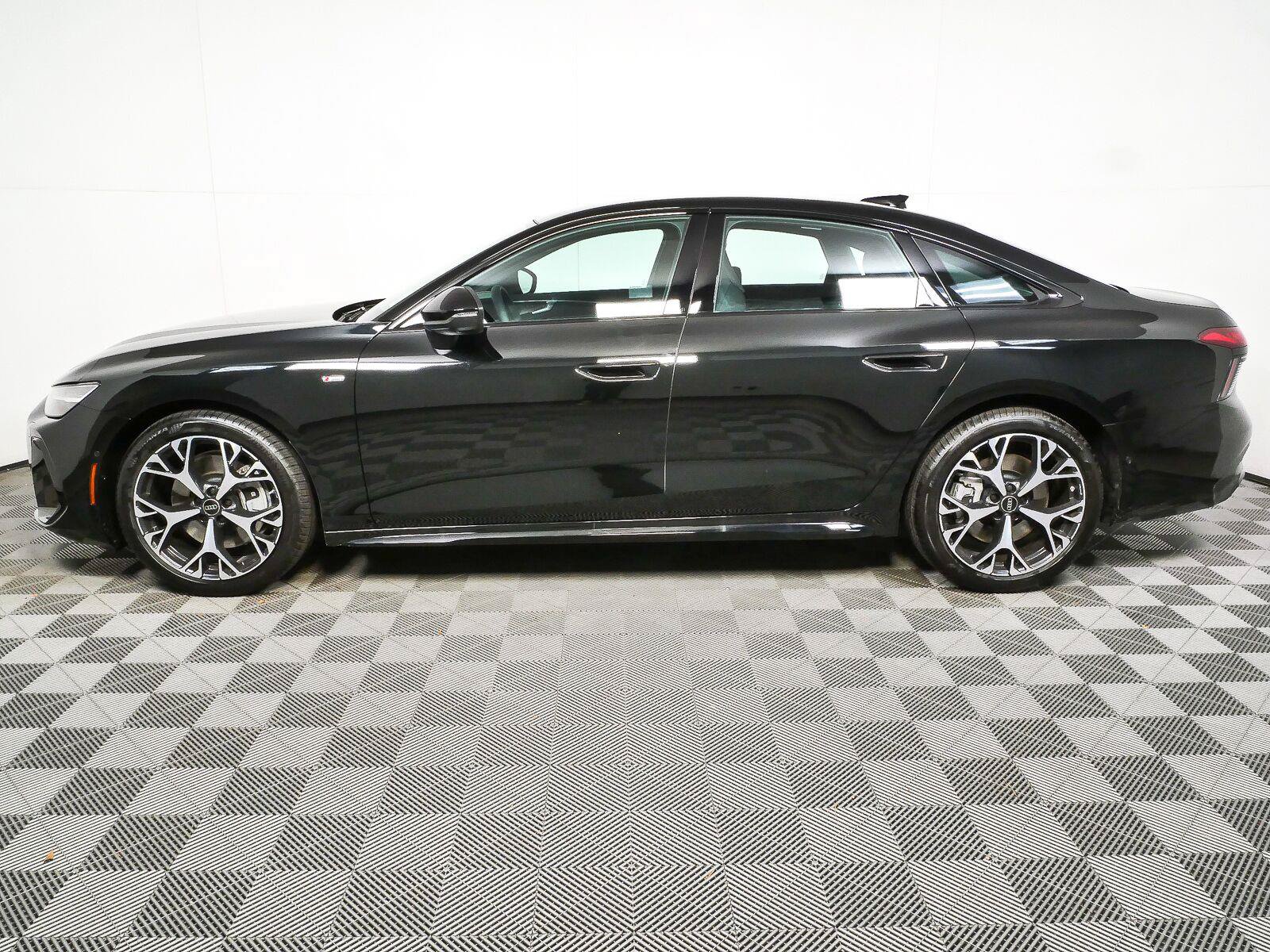 New 2026 Audi A6 Premium Plus AWD/4WD image 29