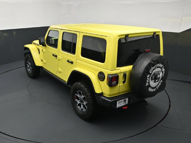 Certified 2023 Jeep Wrangler Unlimited Rubicon w/ Cold Weather Group AWD/4WD image 16