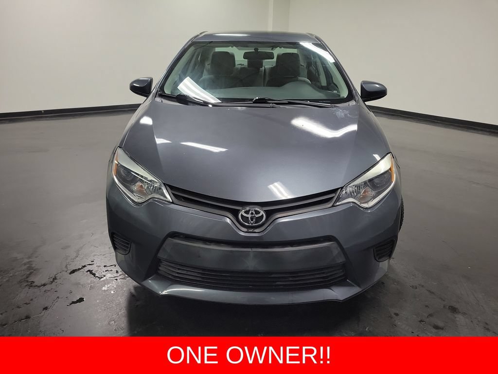 Used 2014 Toyota Corolla LE FWD image 2