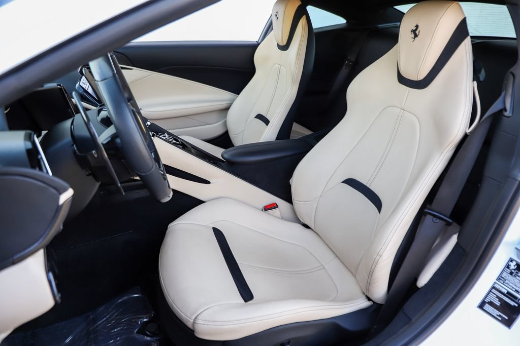 Certified 2023 Ferrari Roma RWD image 10