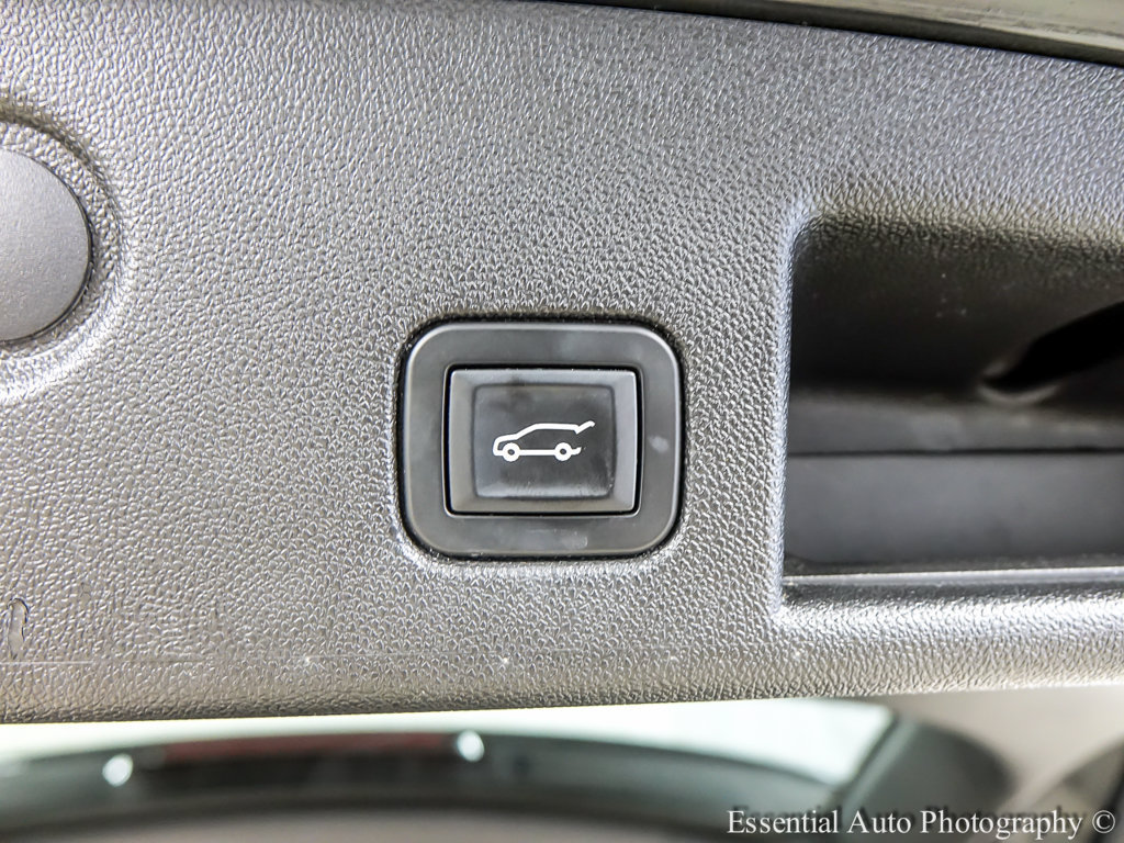 Used 2019 Chevrolet Equinox LT FWD image 21