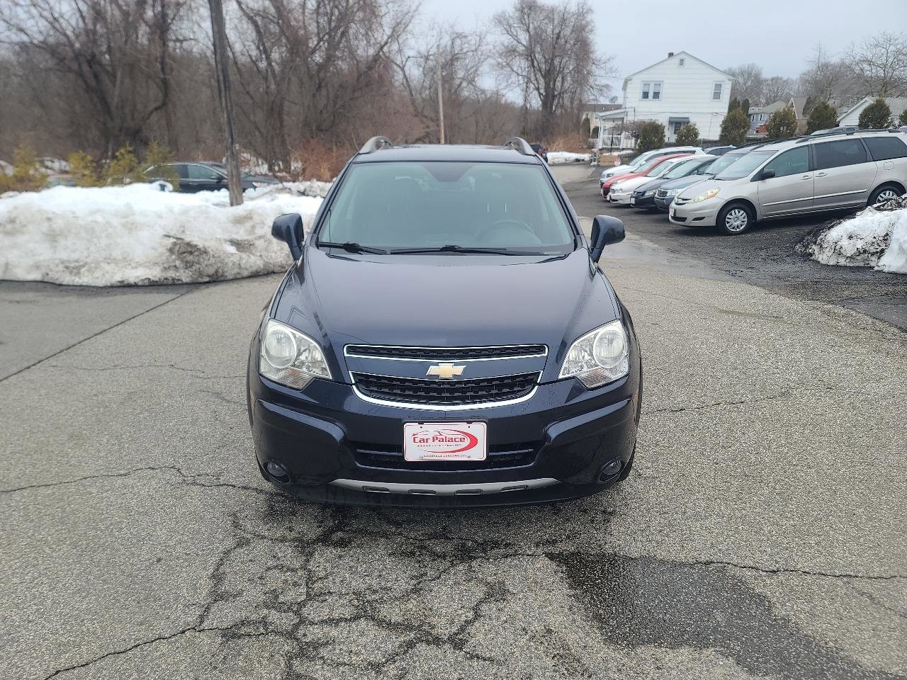 Used 2014 Chevrolet Captiva Sport LT w/ Convenience Package FWD image 2