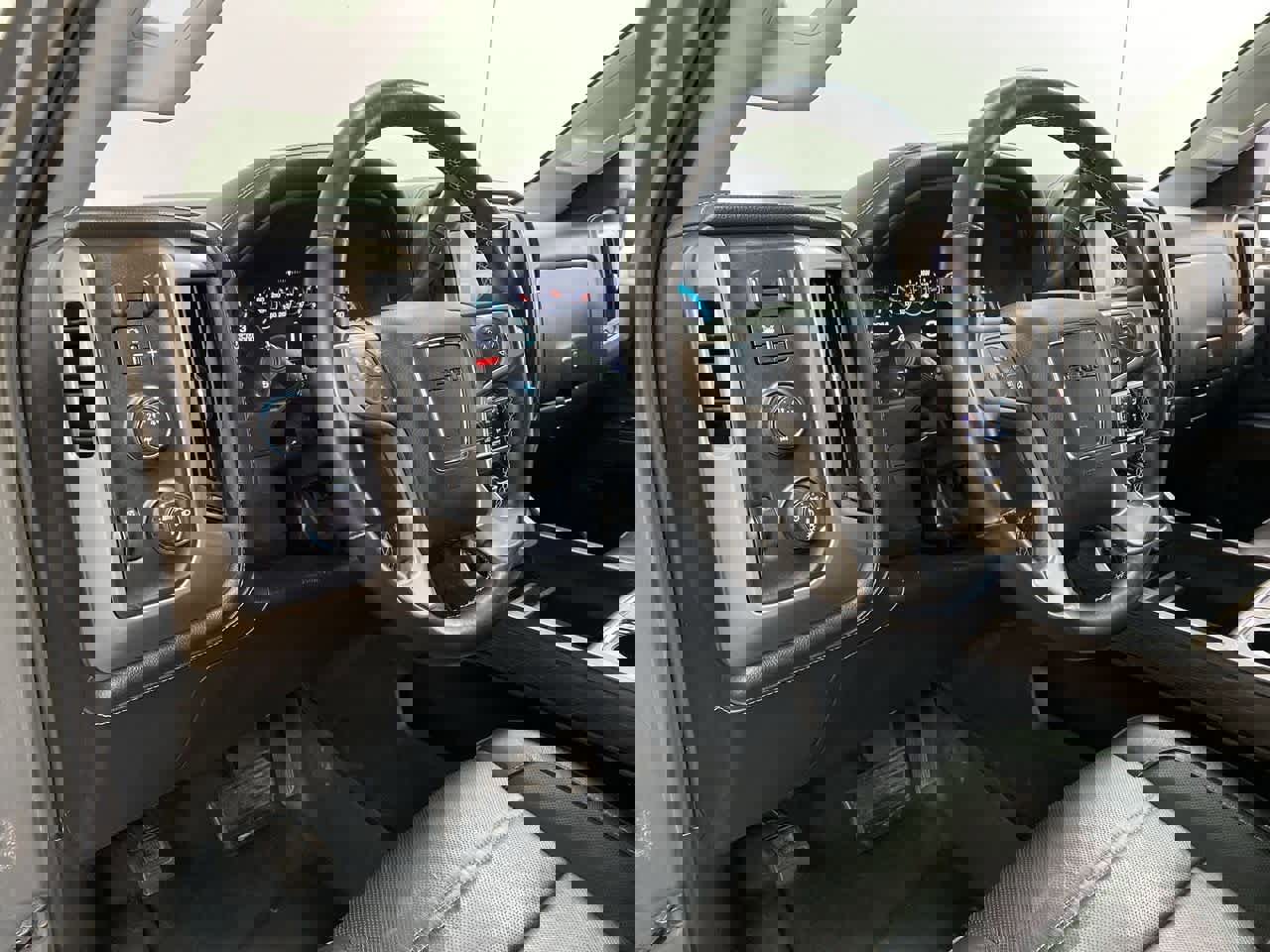 Used 2017 GMC Sierra 2500 Denali w/ Duramax Plus Package image 2