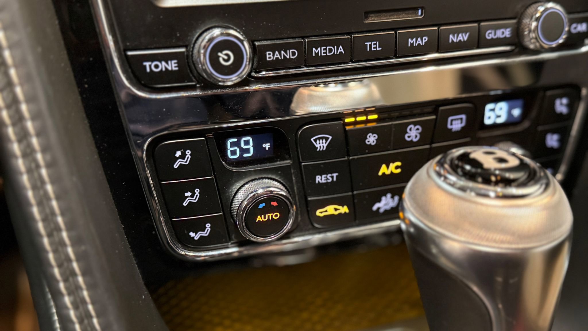 Used 2015 Bentley Continental GT image 63